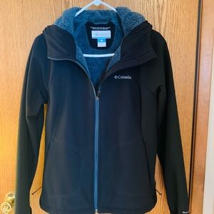 Columbia Women’s Omni-Wind block Med Black Jacket